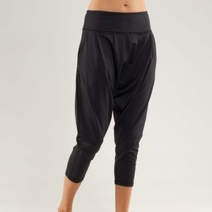 Lululemon Harem Crop